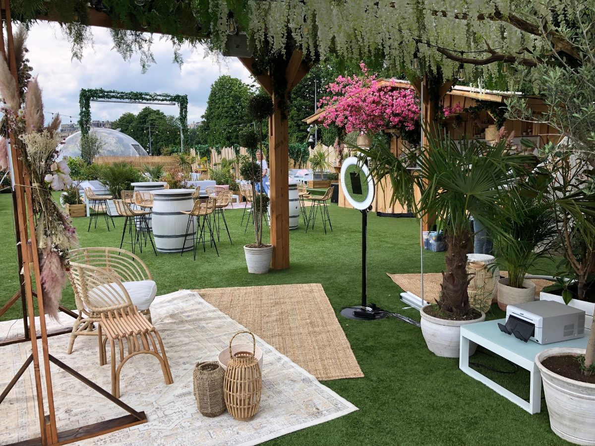 La DéfiPix Ring installée dans un jardin